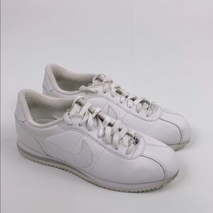 Nike Cortez Classic White Leather Sneakers Sz 9 women Lace up Retro vintage